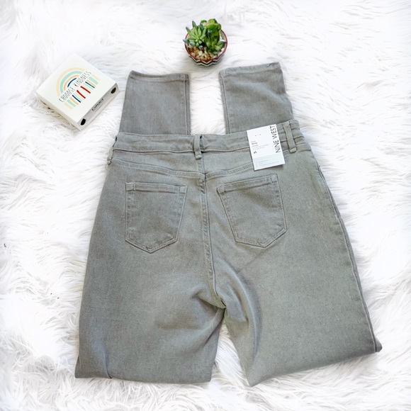 NINE WEST -NWT- Nassau Gray -Curvy High Rise Skinny Jeans- Size: 4L - Picture 2 of 8